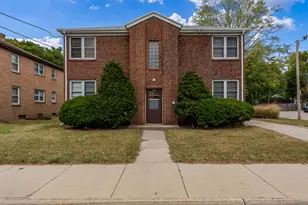 2121 Auburn St, Rockford, IL 61103 - Photo 1