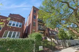 5818 N Winthrop Ave, Chicago, IL 60660 - Photo 1