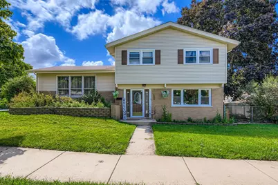 4509 W 105th Street, Oak Lawn, IL 60453 - Photo 1
