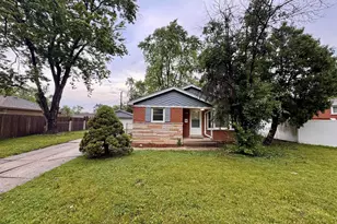 3732 153rd St, Midlothian, IL 60445 - Photo 1