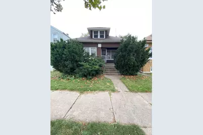 2632 N Marmora Avenue, Chicago, IL 60639 - Photo 1
