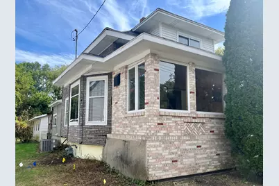 565 Northwestern Avenue, South Beloit, IL 61080 - Photo 1