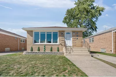12832 S Manistee Avenue, Chicago, IL 60633 - Photo 1