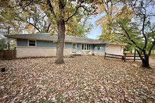 10620 Grover Oaks Rd, Roscoe, IL 61073 - Photo 1