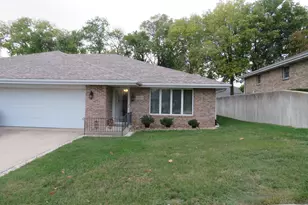 2323 Lynwood St, Morris, IL 60450 - Photo 1