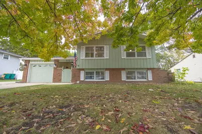 613 Westnedge Road, Joliet, IL 60435 - Photo 1