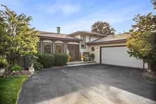 45 James Dr, Westmont, IL 60559 - Photo 1