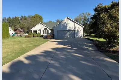 5Z Bonnie Lane, Somonauk, IL 60552 - Photo 1