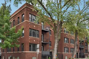 1714 W Grace St, Chicago, IL 60613 - Photo 1