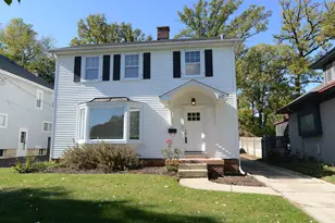 717 S Batavia Ave, Batavia, IL 60510 - Photo 1