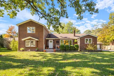 319 W Circle Drive, New Lenox, IL 60451 - Photo 1
