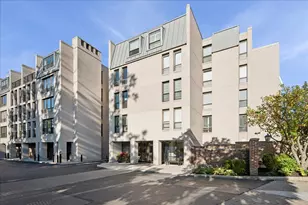 630 Winnetka Mews, Winnetka, IL 60093 - Photo 1