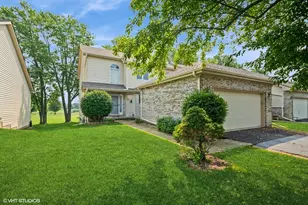 1232 Bellevue Dr, Dekalb, IL 60115 - Photo 1