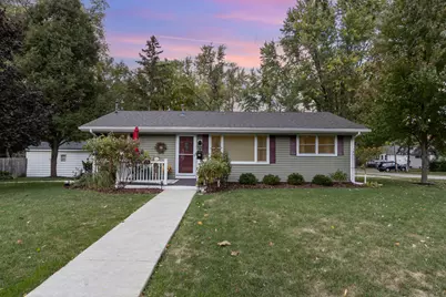 17 E Charles Street, Plano, IL 60545 - Photo 1