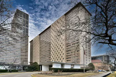 3950 N Lake Shore Drive #1202, Chicago, IL 60613 - Photo 1