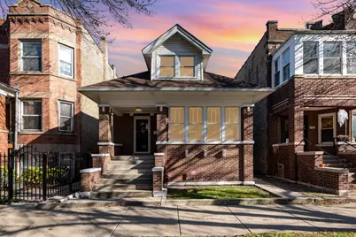 2113 N Avers Avenue, Chicago, IL 60647 - Photo 1