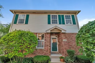18568 W Point Dr, Tinley Park, IL 60477 - Photo 1