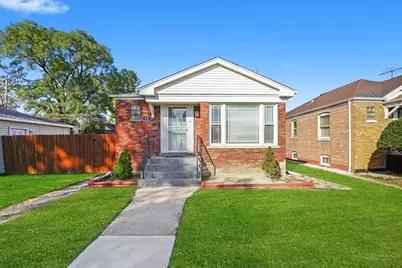 38 W 125th Place, Chicago, IL 60628 - Photo 1