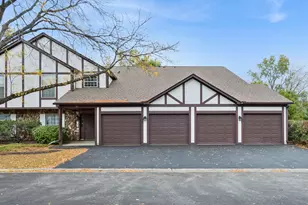 91 Midhurst Ct, Naperville, IL 60565 - Photo 1