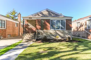 12522 S Racine Ave, Calumet Park, IL 60827 - Photo 1