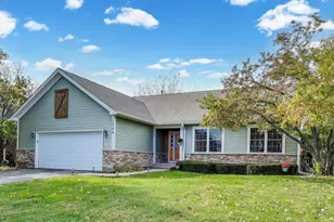 1704 Cherry Ct, Lake Villa, IL 60046 - Photo 1