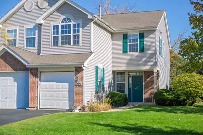 7400 Grandview Court, Carpentersville, IL 60110 - Photo 1