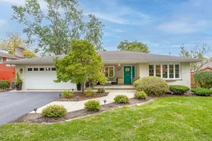 317 39th St, Downers Grove, IL 60515 - Photo 1