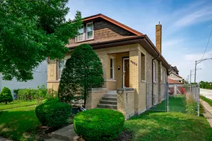 5526 N Nordica Ave, Chicago, IL 60656 - Photo 1