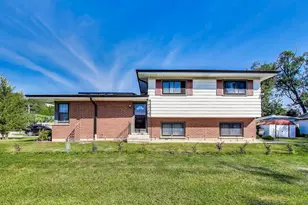 401 N Wood Dale Rd, Wood Dale, IL 60191 - Photo 1