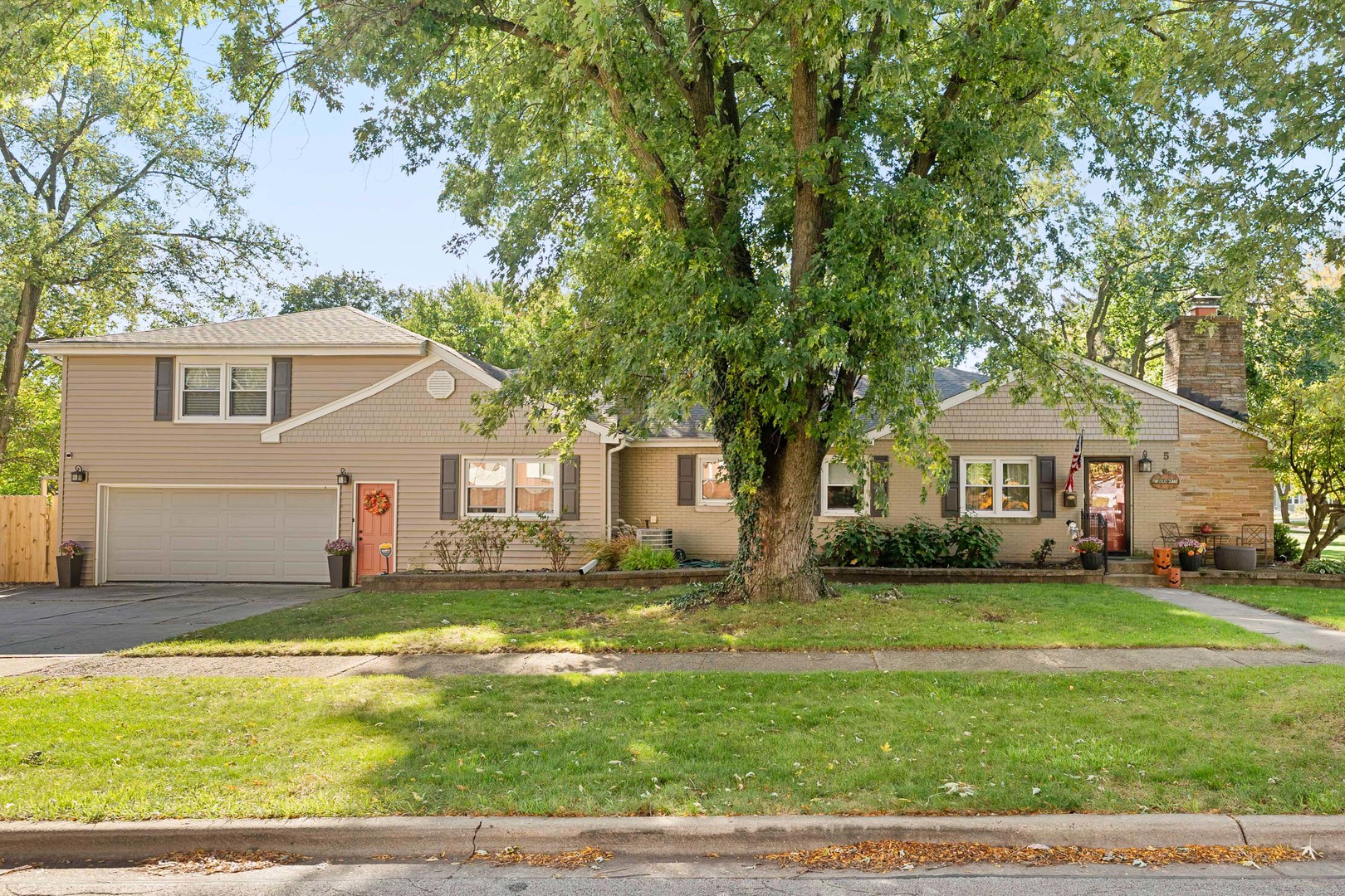 5 E Washington St, Villa Park, IL 60181 - MLS 12501601 - Coldwell Banker