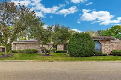 2545 Salceda Drive, Northbrook, IL 60062 - Photo 1