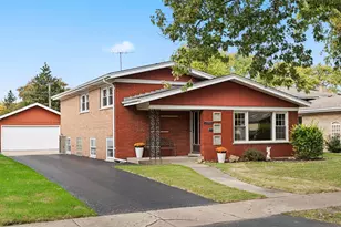 10724 Lawler Ave, Oak Lawn, IL 60453 - Photo 1