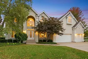 220 Santos Ave, Minooka, IL 60447 - Photo 1