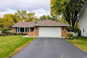 443 Illinois Rd, Frankfort, IL 60423 - Photo 1