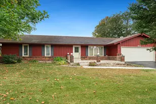 4185 Valerie Rd, Roscoe, IL 61073 - Photo 1