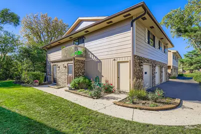 709 Whalom Lane, Schaumburg, IL 60173 - Photo 1