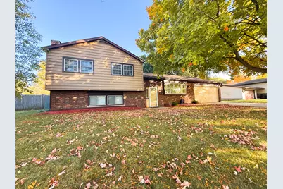 1013 Nottingham Lane, Crystal Lake, IL 60014 - Photo 1