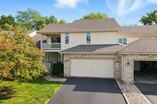 1212 Bellevue Dr, Dekalb, IL 60115 - Photo 1