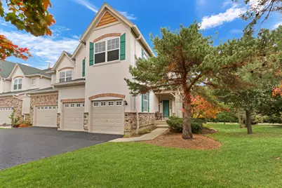 418 Bay Tree Circle, Vernon Hills, IL 60061 - Photo 1