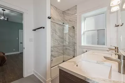 1535 W Estes Avenue #2, Chicago, IL 60626 - Photo 17