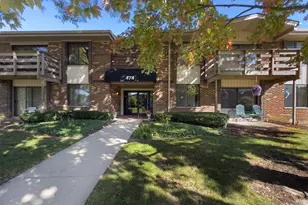 474 Raintree Ct, Glen Ellyn, IL 60137 - Photo 1