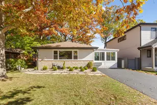 1013 Longaker Rd, Northbrook, IL 60062 - Photo 1