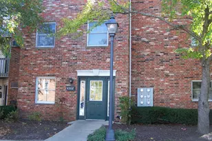 4302 Shamrock Ln, McHenry, IL 60050 - Photo 1