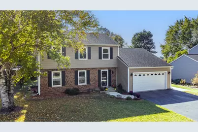 1533 Banbury Avenue, Saint Charles, IL 60174 - Photo 1