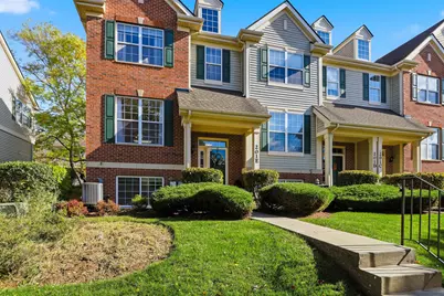 201 N Louis Street #E, Mount Prospect, IL 60056 - Photo 1