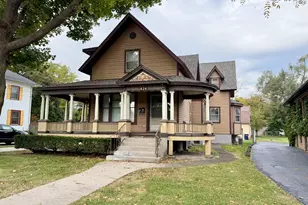 624 South St, Elgin, IL 60123 - Photo 1