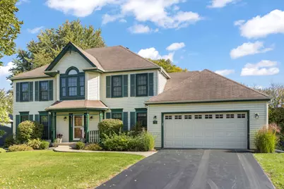 73 Venetian Way Circle, Wheaton, IL 60189 - Photo 1