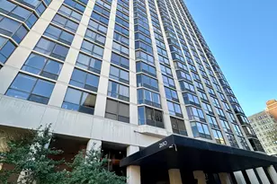 2650 N Lakeview Ave, Chicago, IL 60614 - Photo 1