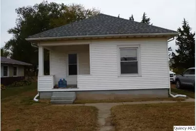 831 E Atchison Street, Lomax, IL 61454 - Photo 1