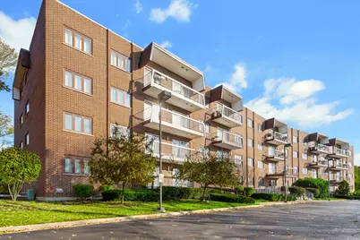 400 E Dundee Road #408, Buffalo Grove, IL 60089 - Photo 1